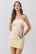 Load image into Gallery viewer, Floral Print Strapless Foldover Top
