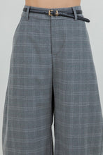 Load image into Gallery viewer, Structure Woven Plaid Barrel Trousers
