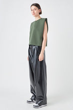 Load image into Gallery viewer, Soft Basic Top
