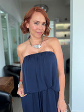 Load image into Gallery viewer, Silky Strapless Bubble Top
