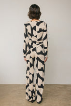 Load image into Gallery viewer, Knit Printed Pant
