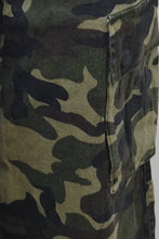 Load image into Gallery viewer, Washed Camouflage Cargo Pants
