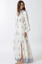 Load image into Gallery viewer, Collar Neck Long Sleeve Maxi Dress
