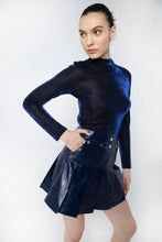 Load image into Gallery viewer, Lurex Long Sleeved High Neck Top
