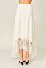 Load image into Gallery viewer, Romatic Lace Trim Asymmetric Midi Skirt
