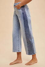 Load image into Gallery viewer, Two Tone Stretch Barrel Leg Jean
