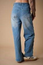 Load image into Gallery viewer, Napoleon Button Wide Leg Jeans
