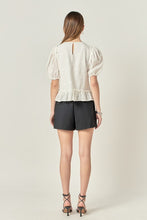 Load image into Gallery viewer, Lace Puff Sleeve Top
