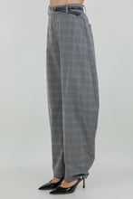 Load image into Gallery viewer, Structure Woven Plaid Barrel Trousers
