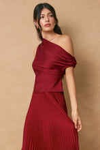 Load image into Gallery viewer, Dull Satin Asymmetrical Shoulder Top
