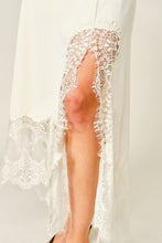 Load image into Gallery viewer, Romatic Lace Trim Asymmetric Midi Skirt
