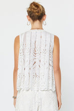 Load image into Gallery viewer, Pleated Eyelet Back Sleeveless Sweater
