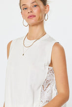 Load image into Gallery viewer, Pleated Eyelet Back Sleeveless Sweater
