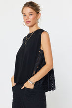 Load image into Gallery viewer, Pleated Eyelet Back Sleeveless Sweater
