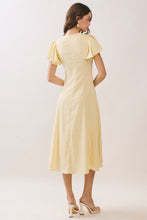 Load image into Gallery viewer, Flutter Short Sleeves Flowy Hem Midi Dress
