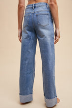 Load image into Gallery viewer, 90&#39;s Stretch Cuffed Hem Straight Jeans
