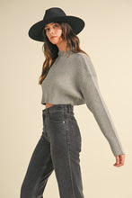 Load image into Gallery viewer, Long Sleeve Ribbed Crop Sweater
