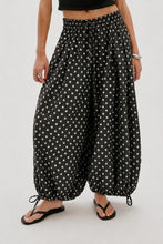 Load image into Gallery viewer, Polka Dot Balloon Wide Leg Pants
