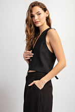 Load image into Gallery viewer, Button Down Sleeveless Vest
