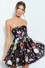 Load image into Gallery viewer, Bubble Hem Floral Dot Print Mini Dress
