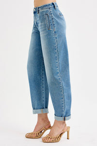 Slouchy Cropped Barrel Jeans With Cuffed Hem