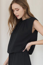 Load image into Gallery viewer, Matte Crepe Ruched Bubble Top
