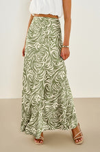 Load image into Gallery viewer, Print Slip Maxi Skirt
