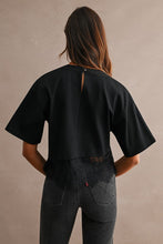 Load image into Gallery viewer, Cotton Contrast Lace Trim Short Sleeve Cropped T-Shirt
