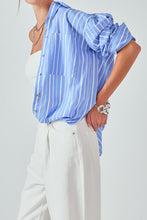 Load image into Gallery viewer, Striped Oversized Shirt
