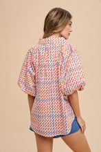 Load image into Gallery viewer, Bubble Sleeve Button Down Blouse
