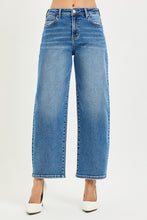 Load image into Gallery viewer, High Rise Crop Barrel Jeans
