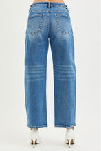 Load image into Gallery viewer, High Rise Crop Barrel Jeans
