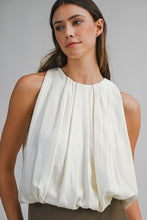 Load image into Gallery viewer, Halter Neck Bubble Hem Blouse
