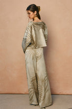 Load image into Gallery viewer, Romance Looped Belt Pants
