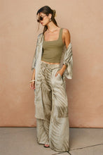 Load image into Gallery viewer, Romance Looped Belt Pants
