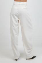 Load image into Gallery viewer, Pleated Trousers with Tapered Leg Opening
