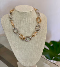 Load image into Gallery viewer, Two Tone Link Necklace
