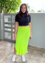 Load image into Gallery viewer, Solid Satin Midi Skirt
