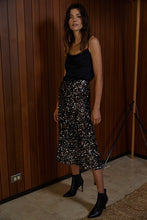 Load image into Gallery viewer, Black Sequin Midi Skirt
