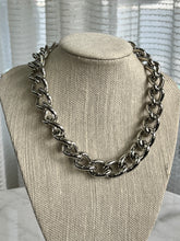 Load image into Gallery viewer, Curb Chain Necklace
